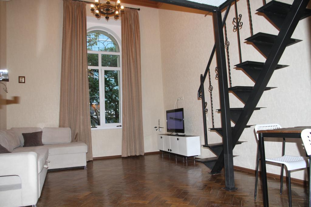 Ferienwohnung Apatments On Grecheskaya Odessa Exterior foto